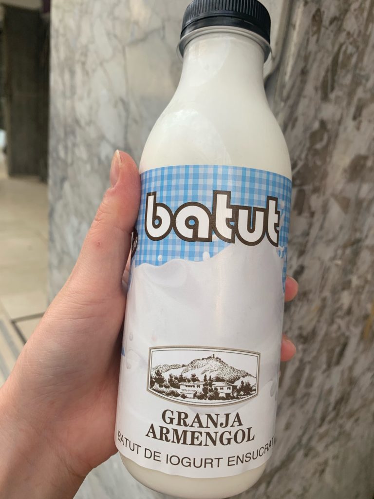 バルセロナの美味しい乳製品専門店！Granja Armengol
