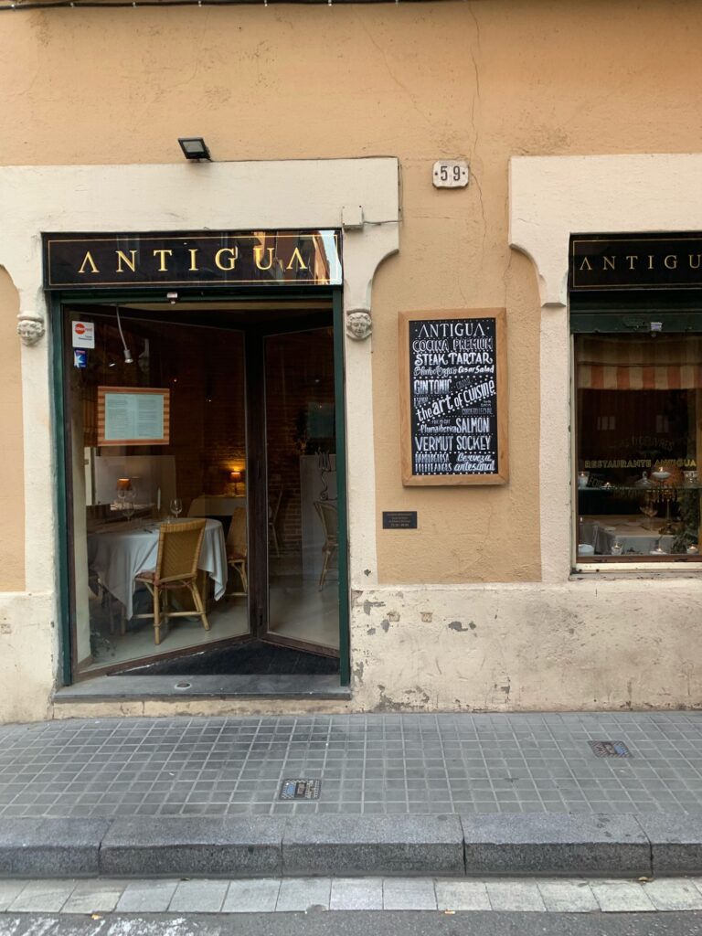 誕生日にぴったりなバルセロナの地中海レストランRestaurante Antigua