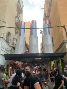 バルセロナのグラシア祭りに参戦