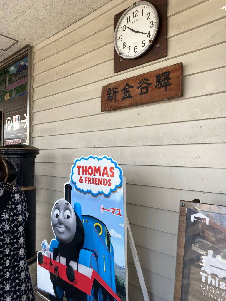 大井川鉄道の機関車トーマス号に赤ちゃん連れで乗車