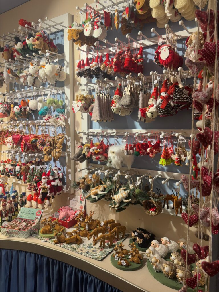 バルセロナで一年中クリスマスが続くお店、Käthe Wohlfahrt